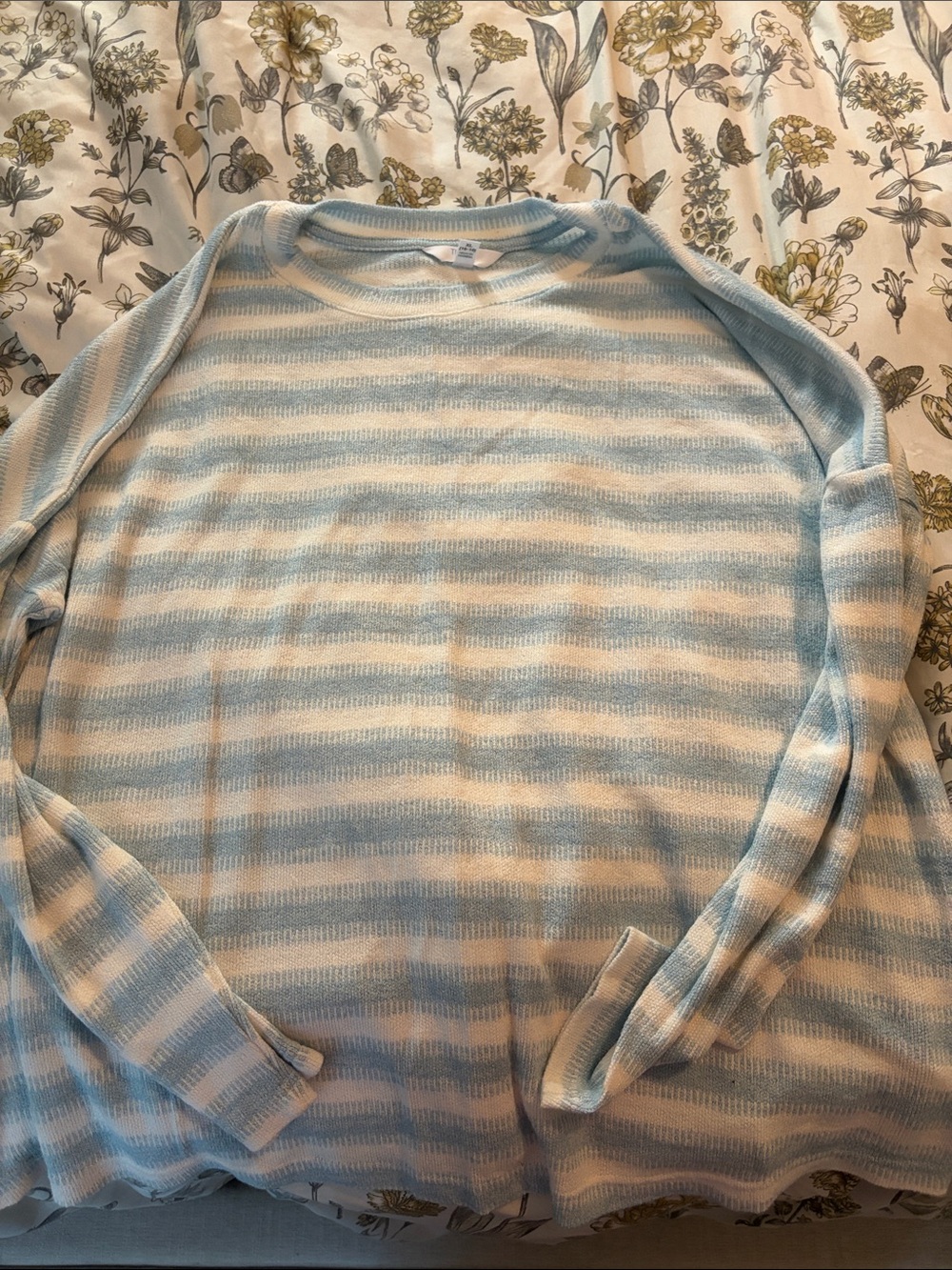 Time and tru Light Blue and White Striped Crewneck Sweater - women